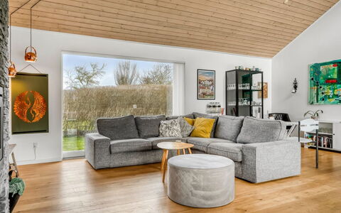Kato - from the Sea: Sol, Design Intérieur, Meubles, Canapé, Sol, Bois, Salon, Parquet, Plafond, Pièce