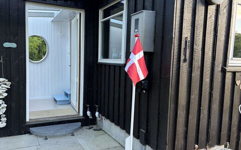 Hælf - 600M from the Sea: Bois, Porte, Composite, Accueil Porte, Siding, Daylighting, Planche