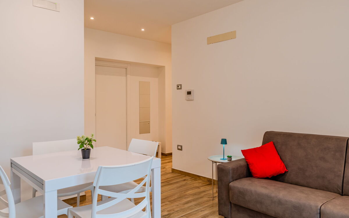 Logement:&nbsp;Nespolo 100.2