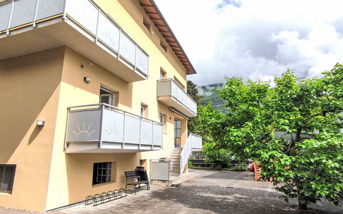 Dro 100: Balcon, Domicile, Appartement, Balustrade, Clôture