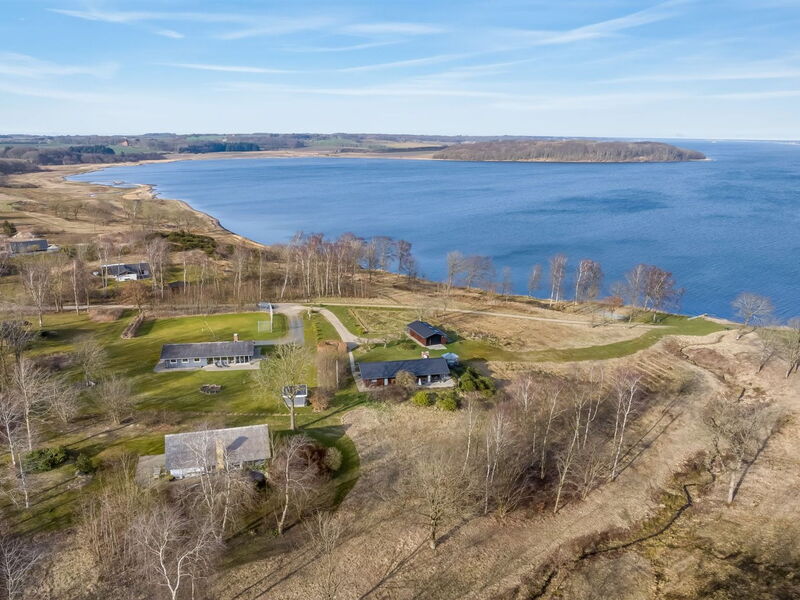Tosti - 180M to the Fjord