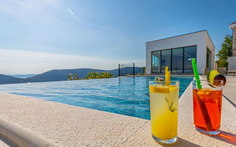 Vila 72 Vila 21: Piscine, Recours, Villa, Eco Hôtel, Hôtel, Hacienda, Ville Resort