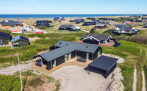 Jouni - 200M from the Sea: Herbe, Prairie, Lot Terre, Chalet, Zone Rurale, Prairie, Batiments Jardin, Jardin, Cabanon