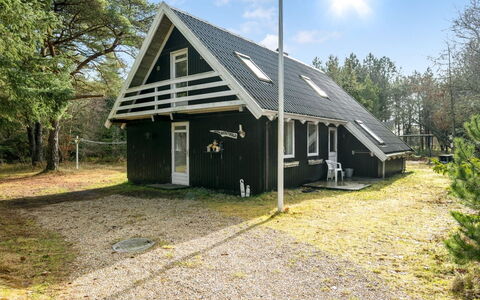 Poul - 1.9Km from the Sea: Chalet, Cabanon, Cabane, Ferme, Prairie, Cabane, Grange, Cabane En Rondins, Batiments Jardin