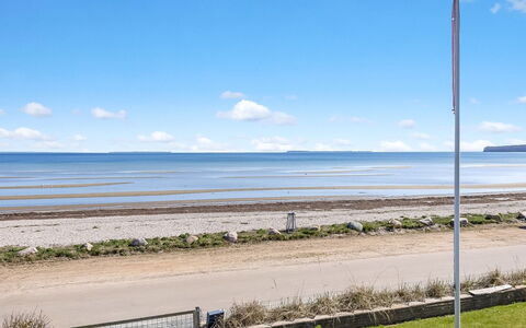 Cornelius - 30M from the Sea: Herbe, Prairie, Lot Terre, Chalet, Zone Rurale, Prairie, Batiments Jardin, Jardin, Cabanon