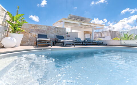 Santo Stefano Raro Rooms Collection: Piscine, Recours, Appartement, Hôtel, Mobilier De Jardin, Eco Hôtel, Balcon, Villa, Appartement Penthouse, Ville Resort