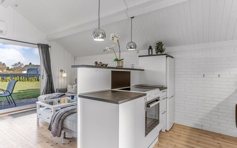 Darina - 150M from the Sea: Appartement, Condominium, Biens, Balcon, Villa, Hôtel