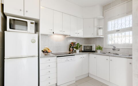 Steffy: Appartement, Zone Résidentielle, Design Urbain, Condominium, Balcon, Hôtel