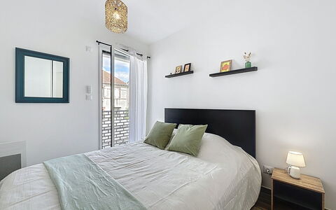 Océanide: Appartement, Balcon, Condominium, Chaise, Aluminium, Balustrade, Dur, Daylighting, Appartement Penthouse, Plate-Forme