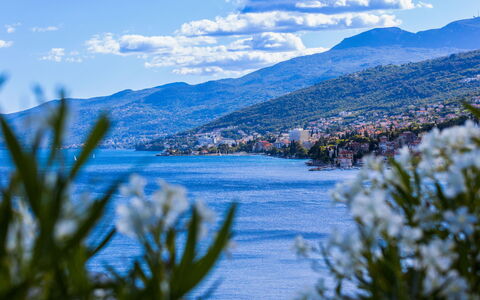 Opatija Preluka 101: Appartement, Meubles, Zone Résidentielle, Balcon, Condominium, Chaise, Ombre, Recours, Côte, Hôtel