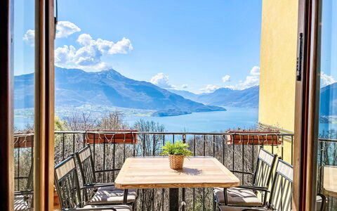 Buongusto: Appartement, Meubles, Zone Résidentielle, Balcon, Condominium, Chaise, Ombre, Recours, Côte, Hôtel
