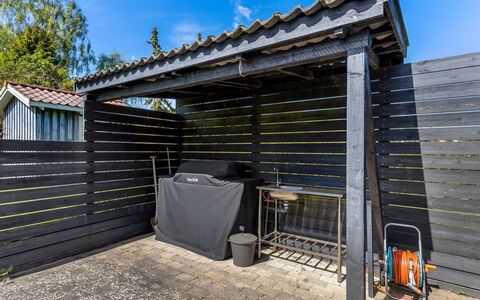 Prohor - 150M from the Sea: Domicile, Chalet, Siding, Dur, Ombre, Planche, Conception, Biens, Porche, Plate-Forme