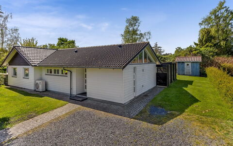Prohor - 150M from the Sea: Domicile, Chalet, Siding, Dur, Ombre, Planche, Conception, Biens, Porche, Plate-Forme