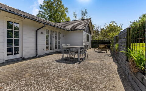 Prohor - 150M from the Sea: Domicile, Chalet, Siding, Dur, Ombre, Planche, Conception, Biens, Porche, Plate-Forme