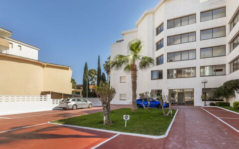 Marinada Cambrils: Piscine, Composite, Appartement, Condominium, Villa, Aménagement Paysager, Recours, Hôtel, Balcon, Eco Hôtel