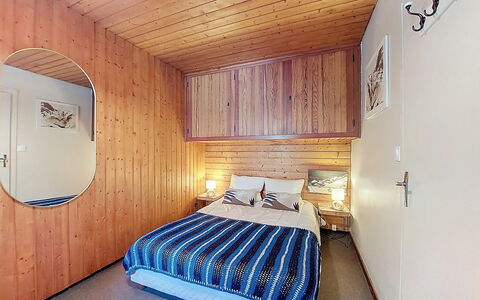 Résidence les Tines: Piscine, Composite, Appartement, Condominium, Villa, Aménagement Paysager, Recours, Hôtel, Balcon, Eco Hôtel
