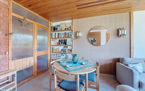 Résidence les Tines: Piscine, Composite, Appartement, Condominium, Villa, Aménagement Paysager, Recours, Hôtel, Balcon, Eco Hôtel