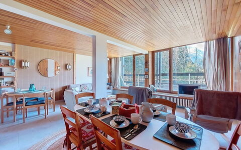Résidence les Tines: Piscine, Composite, Appartement, Condominium, Villa, Aménagement Paysager, Recours, Hôtel, Balcon, Eco Hôtel