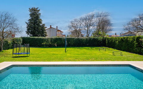 Kikaana: Piscine, Composite, Appartement, Condominium, Villa, Aménagement Paysager, Recours, Hôtel, Balcon, Eco Hôtel