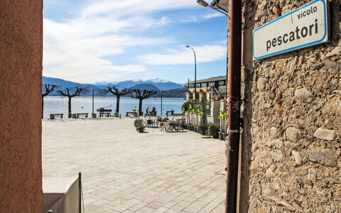 Azzurra: Piscine, Composite, Appartement, Condominium, Villa, Aménagement Paysager, Recours, Hôtel, Balcon, Eco Hôtel