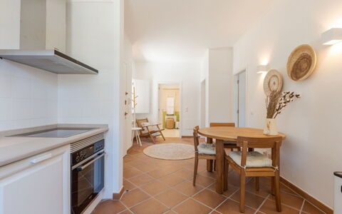 Apartamento Natura Bliss – R C: Piscine, Composite, Appartement, Condominium, Villa, Aménagement Paysager, Recours, Hôtel, Balcon, Eco Hôtel