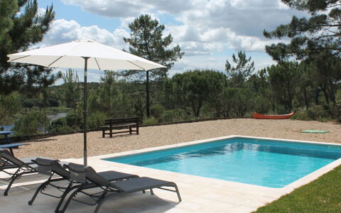 Casa Do Lago: Piscine, Composite, Appartement, Condominium, Villa, Aménagement Paysager, Recours, Hôtel, Balcon, Eco Hôtel