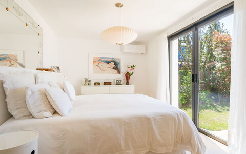 Espérance: Appartement, Ombre, Condominium, Mobilier De Jardin, Ville Resort, Recours