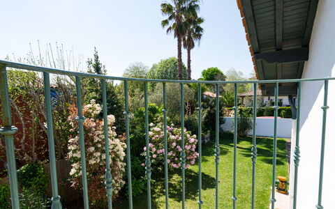 Espérance: Appartement, Ombre, Condominium, Mobilier De Jardin, Ville Resort, Recours