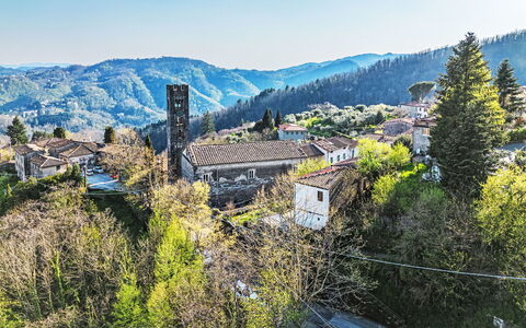 Viola: Colline, Montagnes, Paysage, Station De Montagne, Chaîne De Montagnes, Village, Vallée, Est Tombée, Village De Montagne, Crête