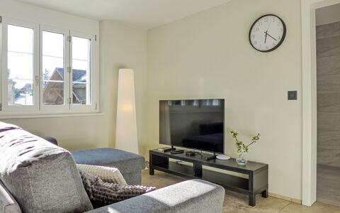 Huus Chloster, Apt Niesen: Meubles, Design Intérieur, Sol, Mur, Sol, Canapé, Bois, Pièce, Plafond, Salon