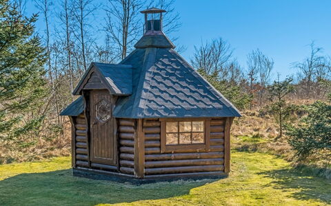 Thorvor - 400M from the Sea: Bois, Paysage, Toit, Zone Rurale, Cabane, Batiments Jardin, Cabanon, Cabane En Rondins, Chalet, Cabane