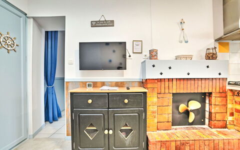Cheray 1: Chaîne De Montagnes, Côte, Balcon, Eco Hôtel, Recours, Ville Resort, Hôtel, Crête, Du Son
