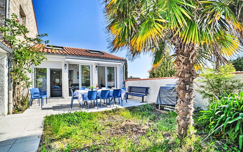 La Miscandière: Chaîne De Montagnes, Côte, Balcon, Eco Hôtel, Recours, Ville Resort, Hôtel, Crête, Du Son