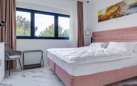 Giny: Lit, Chambre, Design Intérieur, Sol, Sol, Meubles, Linge, Literie, Drap De Lit, Pièce