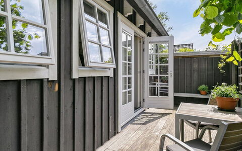 Residence Domburg: Bois, Porte, Domicile, Meubles, Composite, Dur, Planche, Plate-Forme, Tache De Bois, Chaise