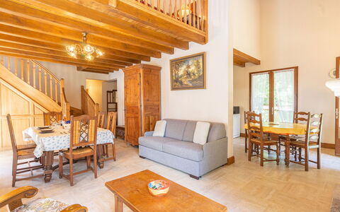Les 2 Plages: Sol, Sol, Plafond, Tache De Bois, Dur, Chaise, Vernis, Parquet, Faisceau, Salon
