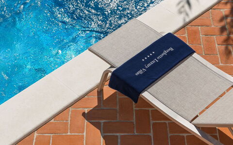 Adele: Mobilier De Jardin, Balancelle, Chaise Pliante, Piscine