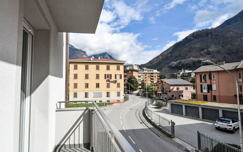 Marconi: Architecture, Appartement, Zone Résidentielle, Domicile, Design Urbain, Balcon, Condominium, Village De Montagne, Alpes