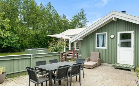 Gitt - 140M from the Sea: Herbe, Prairie, Lot Terre, Chalet, Zone Rurale, Prairie, Batiments Jardin, Jardin, Cabanon