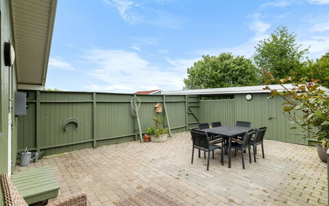Gitt - 140M from the Sea: 