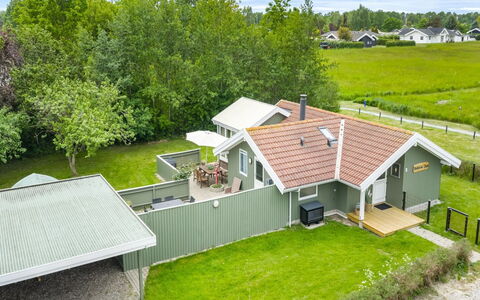 Gitt - 140M from the Sea: 