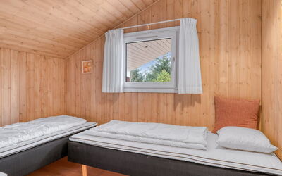 Gunborg - 2.5Km from the Sea