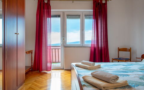 Mare Croatia: Mobilier De Jardin, Jardin, Tableau De Plein Air, Chaise, Ombre, Aménagement Paysager, Arrière-Cour, Cour, Eco Hôtel, Table Cuisine Et Salle A Manger