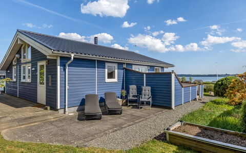 Jelke - 500M from the Sea