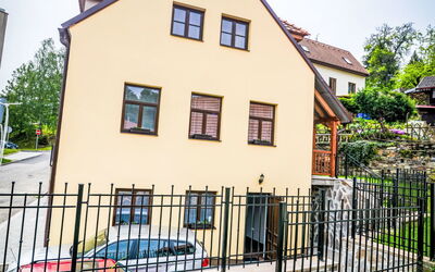 Logement:&nbsp;Dueta 102.4
