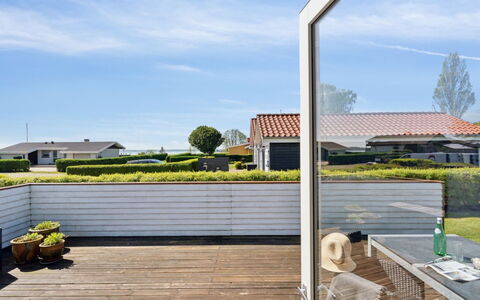 Hira - 200M from the Sea