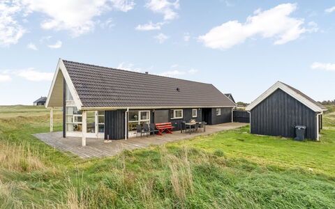 Tilje - 80M from the Sea: Toit, Chalet, Lot Terre, Domicile, Zone Rurale, Ferme, Prairie, Cabane, Cabanon
