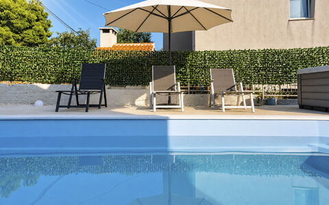 Helen: Piscine, Mobilier De Jardin, Parapluie, Meubles, Recours, Balancelle, Chaise, Composite, Ombre, Eco Hôtel