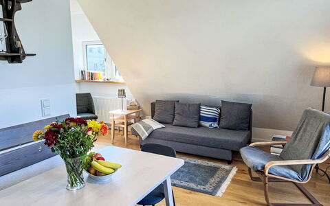 Dat Huus: Meubles, Design Intérieur, Sol, Sol, Canapé, Bois, Pièce, Chaise, Plafond, Salon