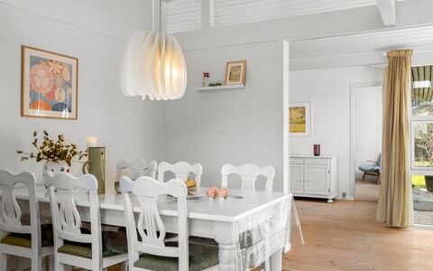Vangel - 350M from the Sea: Herbe, Prairie, Lot Terre, Chalet, Zone Rurale, Prairie, Batiments Jardin, Jardin, Cabanon